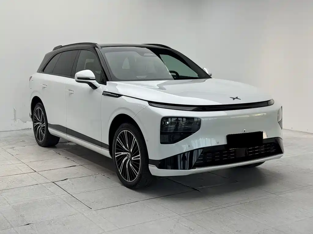 XPeng G9 — миниатюра 3