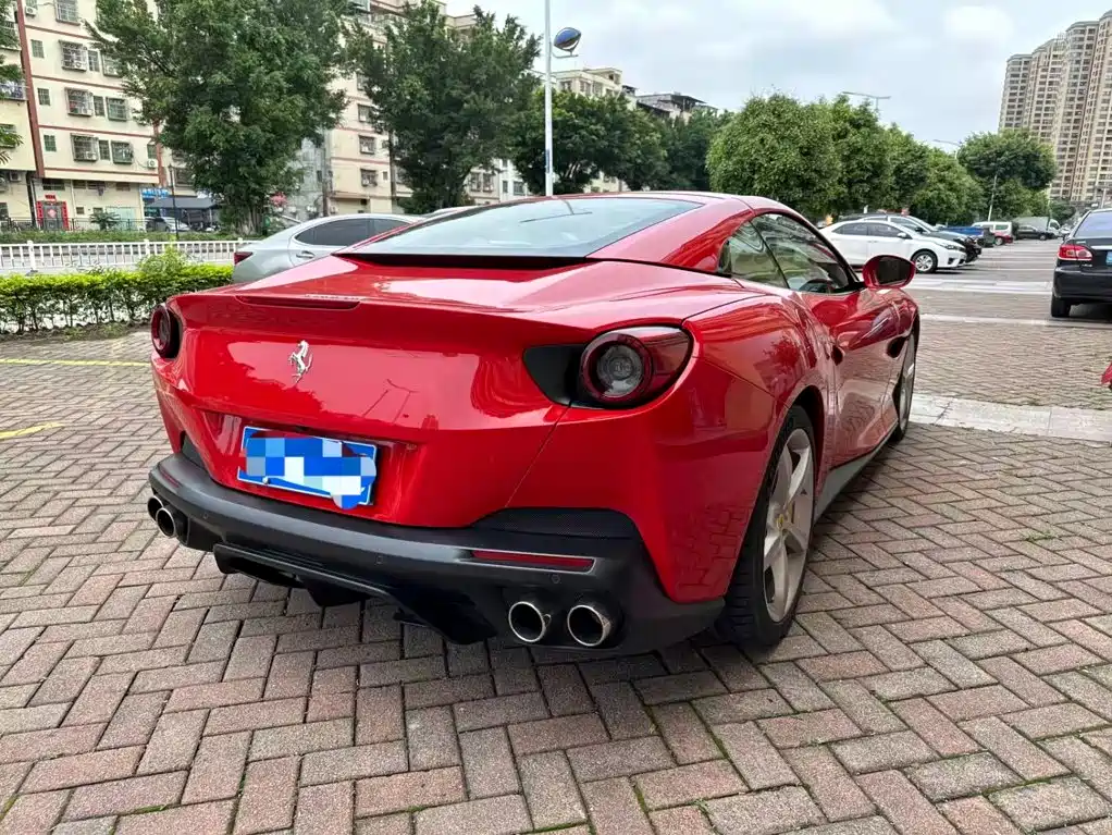 Ferrari Portofino — миниатюра 3