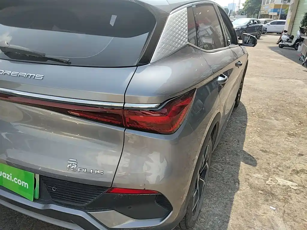BYD Yuan Plus — миниатюра 8
