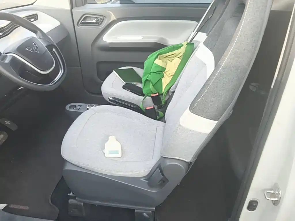 Wuling MINIEV — миниатюра 20