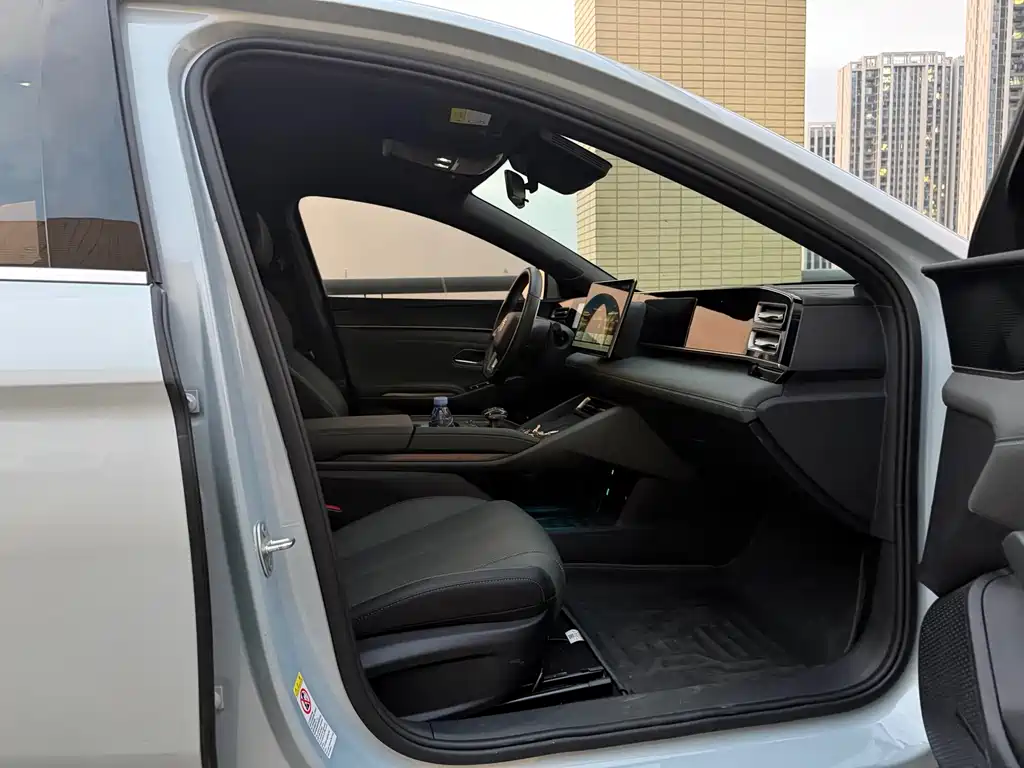 BYD Qin L — миниатюра 11