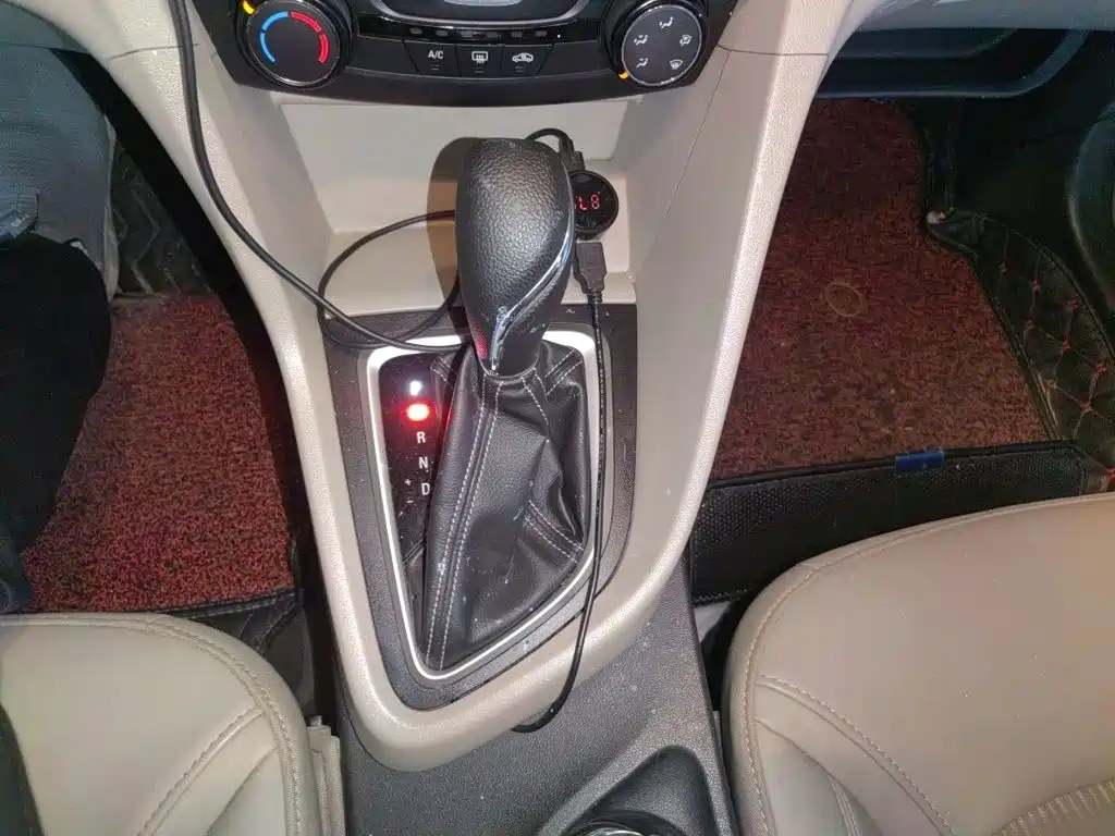 Buick Excelle — миниатюра 7