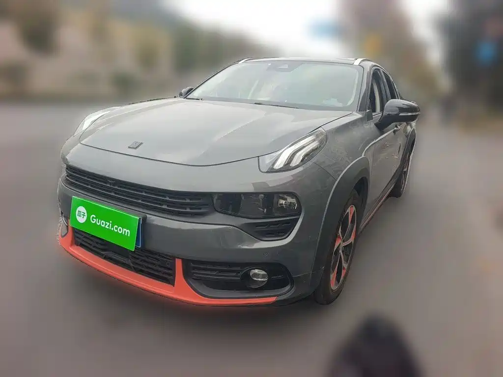 Lynk & Co 02