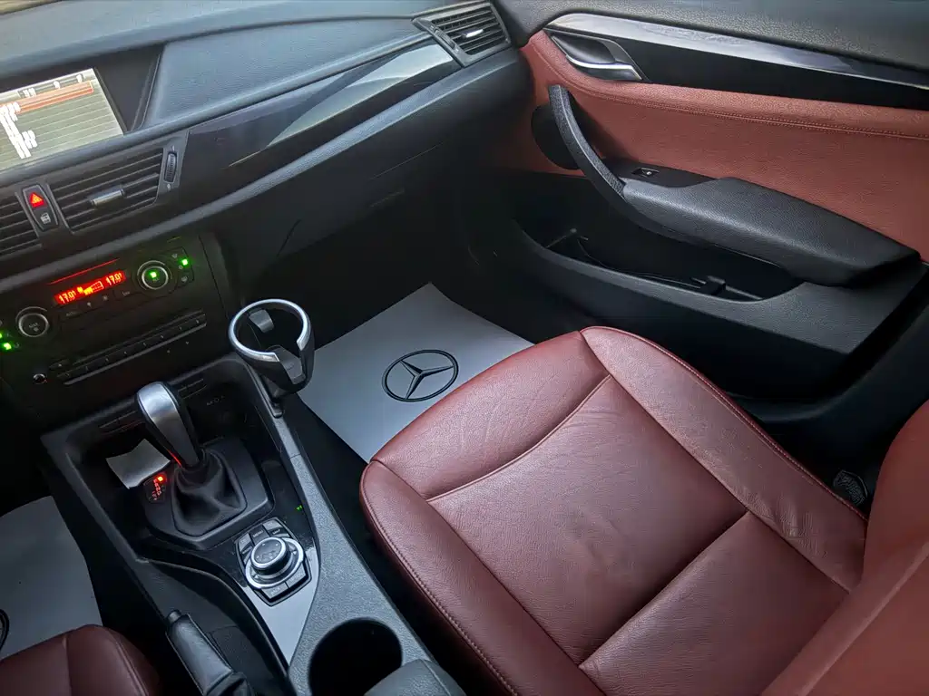 BMW X1 (Import) — миниатюра 14