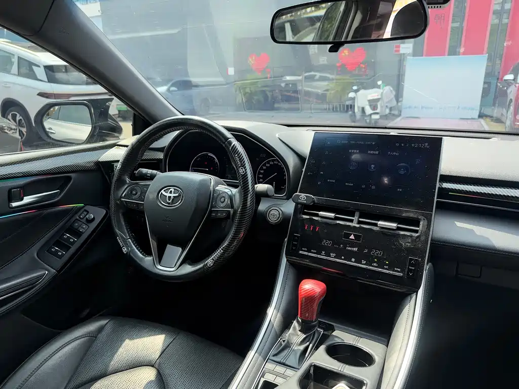 Toyota Avalon — миниатюра 9