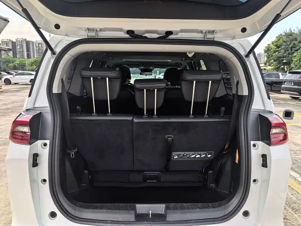 GAC Motor Trumpchi M6 — миниатюра 21