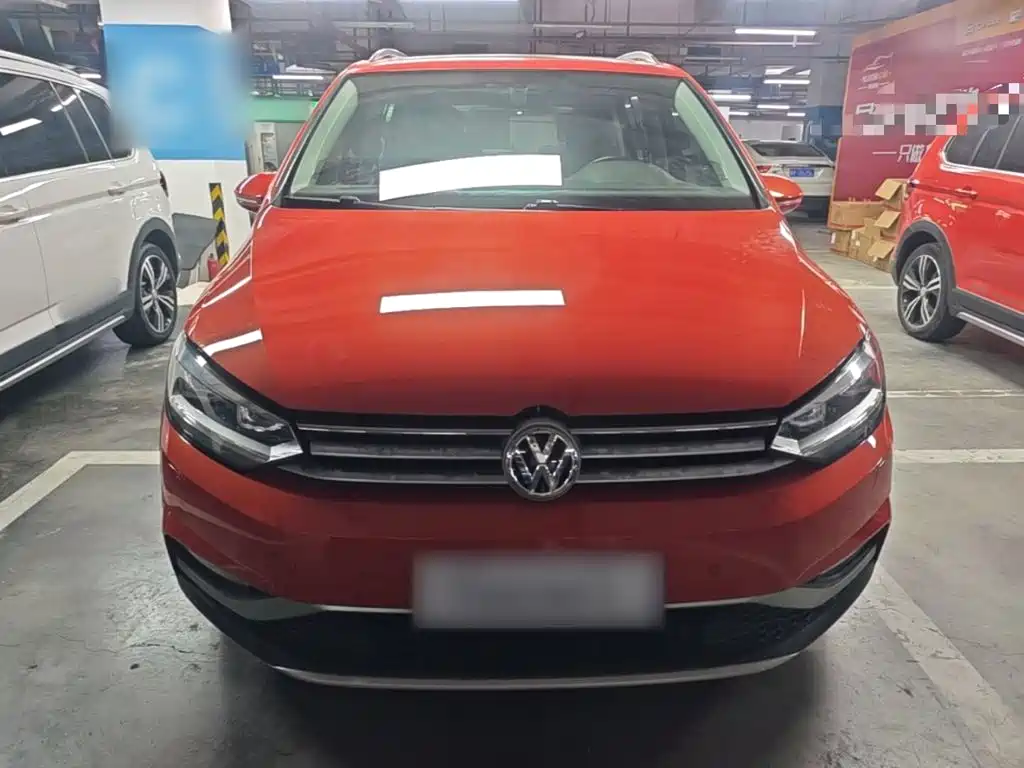 Volkswagen Touran — миниатюра 3