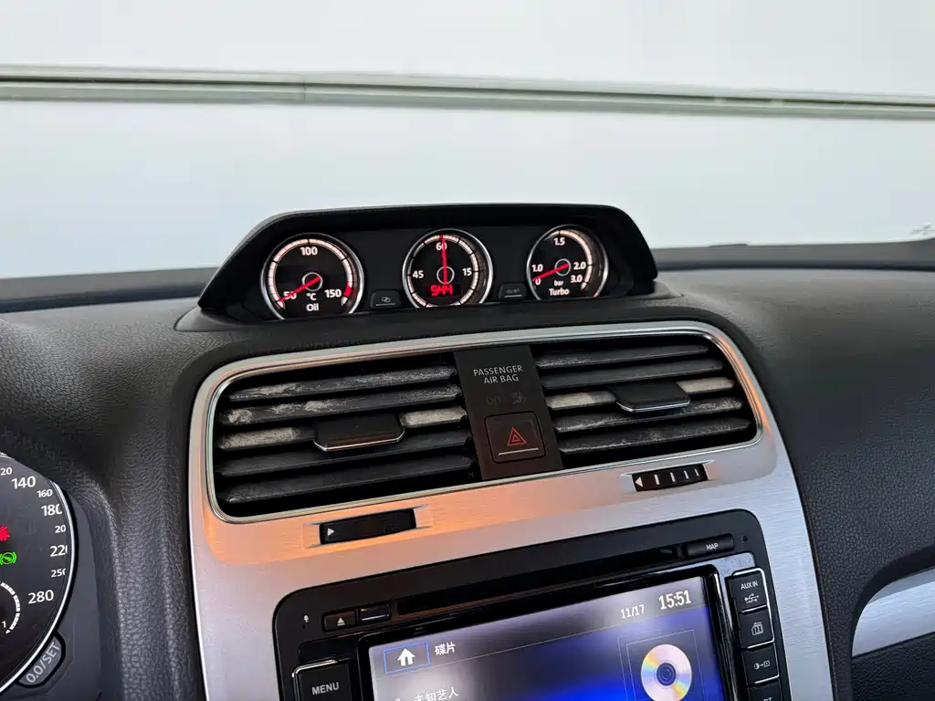Volkswagen Scirocco — миниатюра 5