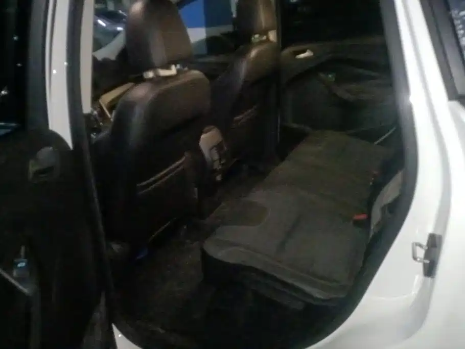 Ford Kuga — миниатюра 11