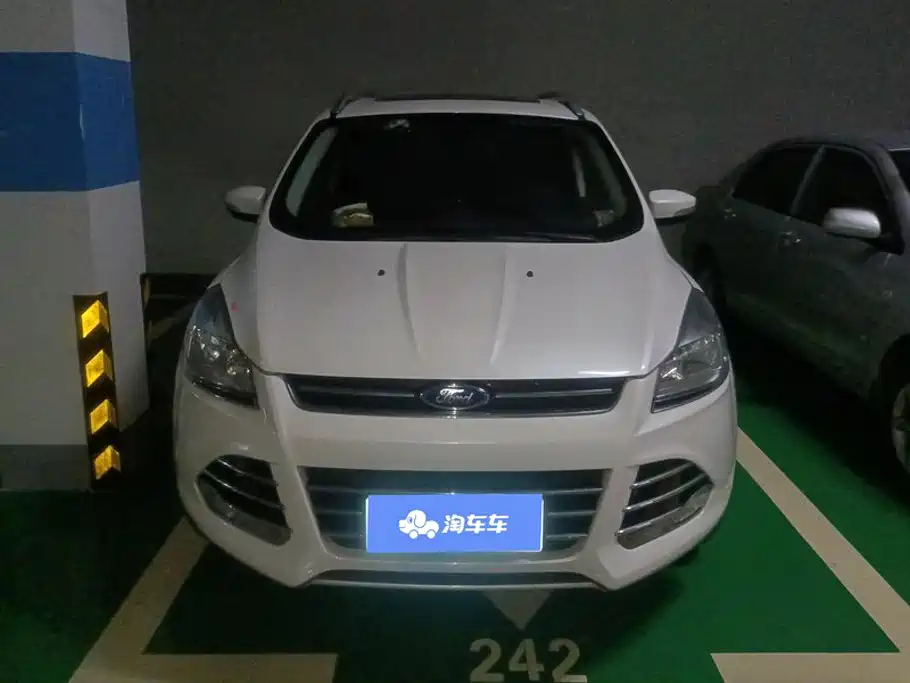 Ford Kuga — миниатюра 2
