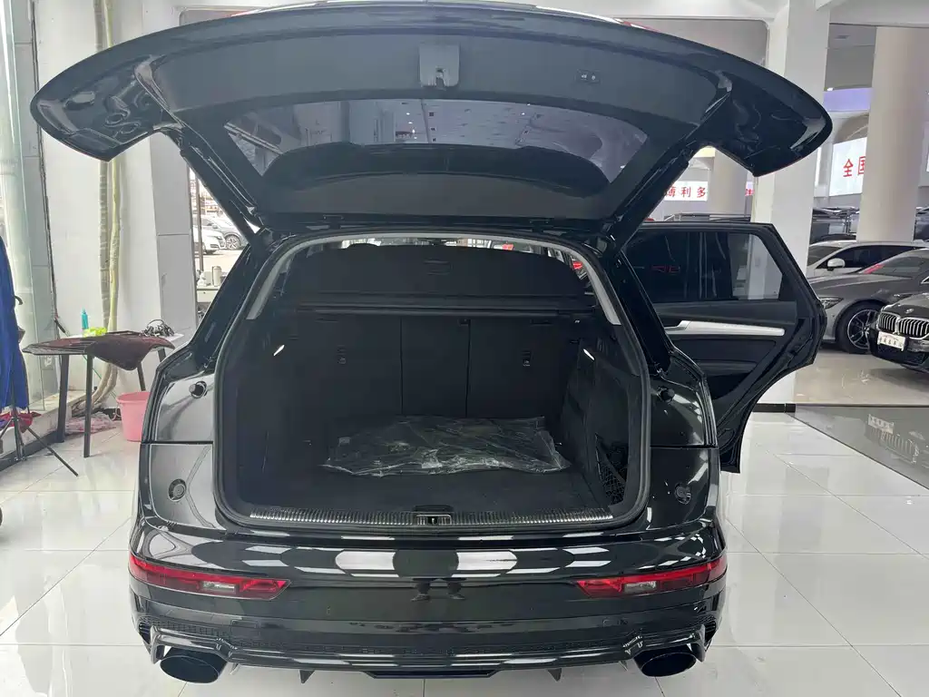Audi Q5L — миниатюра 17