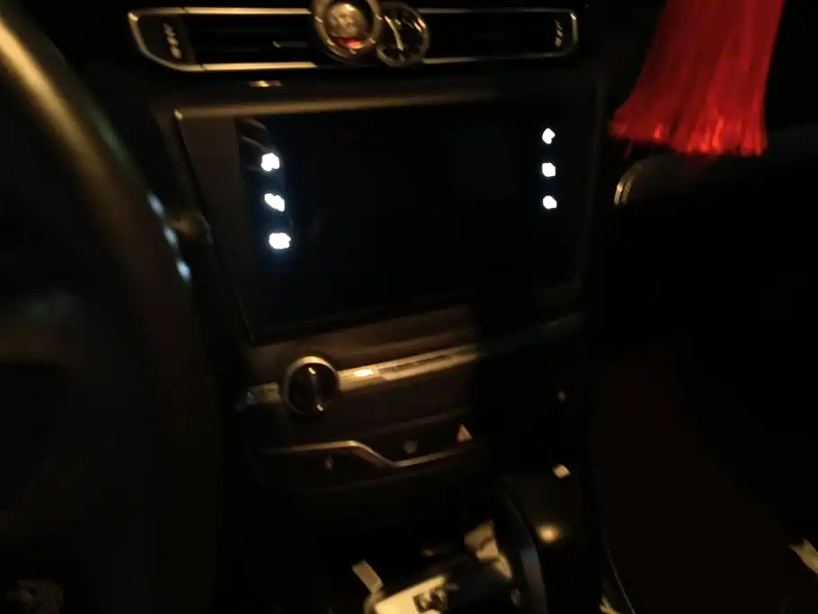 Peugeot 408 — миниатюра 13