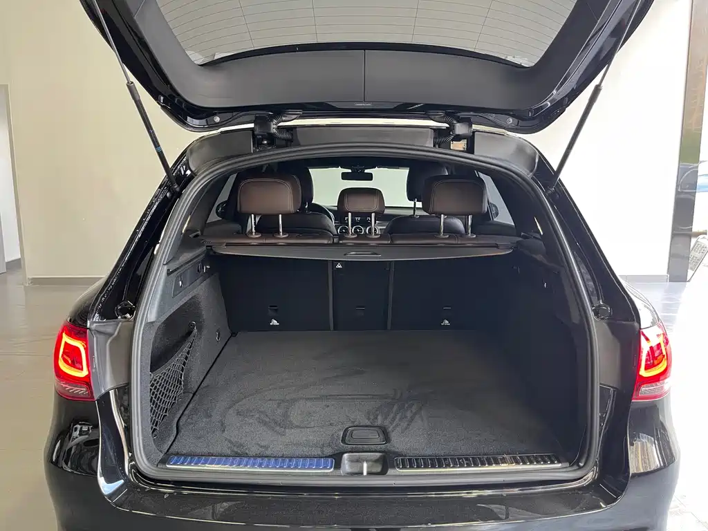 Mercedes-Benz GLC — миниатюра 21