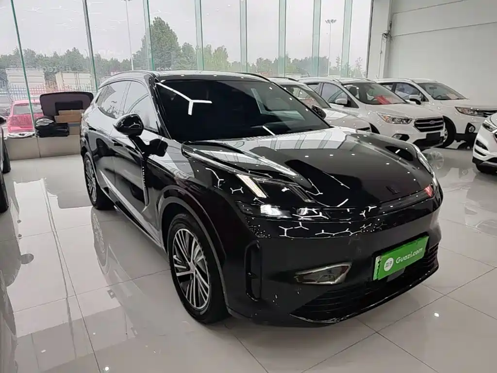 Lynk & Co 08 EM-P — миниатюра 4