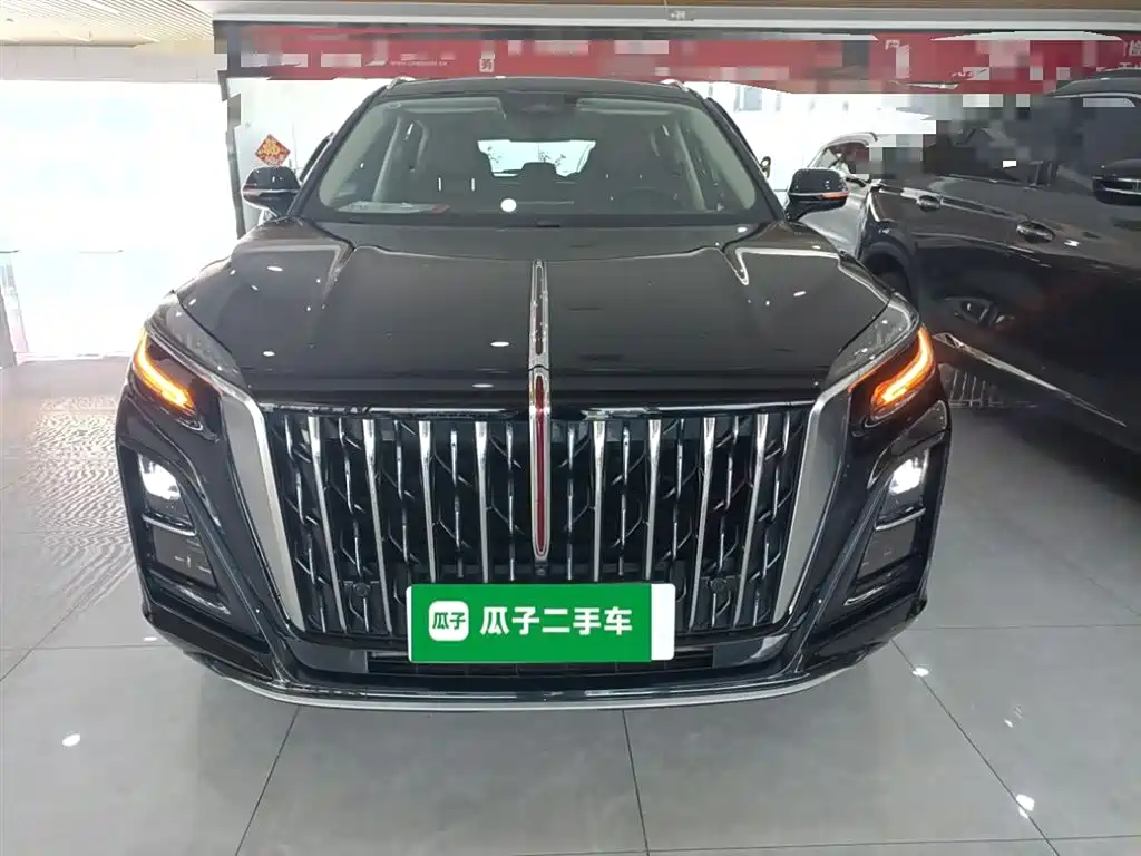 RED FLAG HONGQI HS3 PHEV