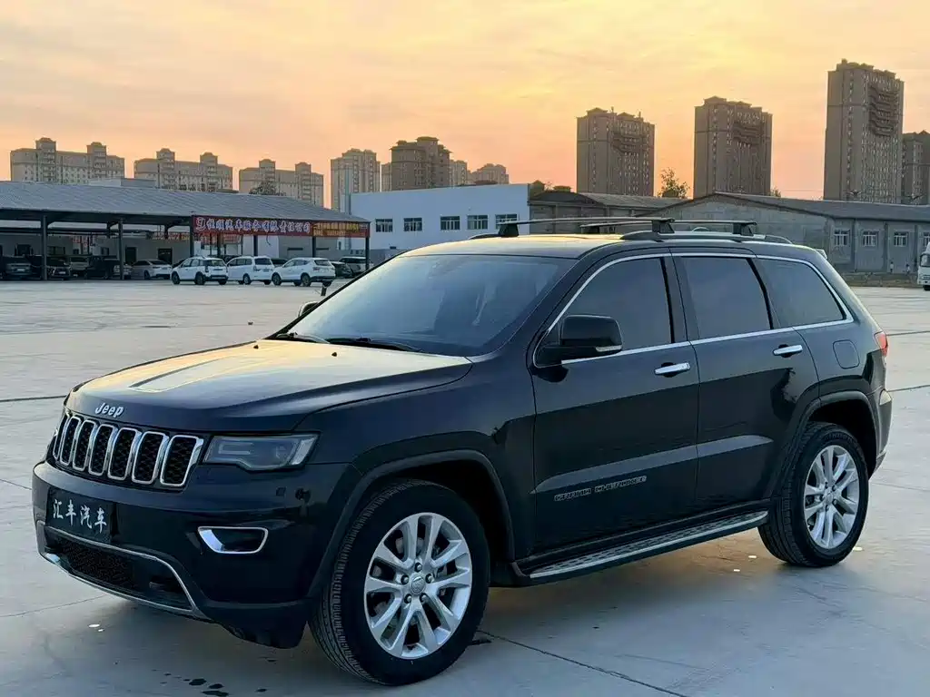 Jeep Grand Cherokee (Import)