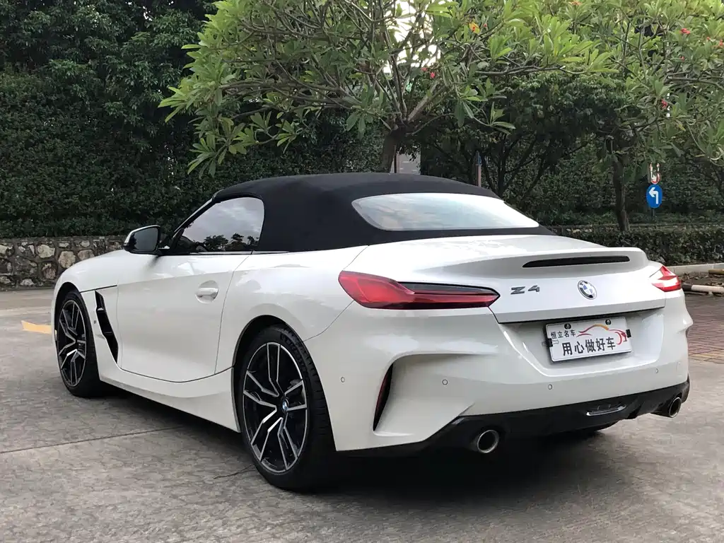 BMW Z4 — миниатюра 7