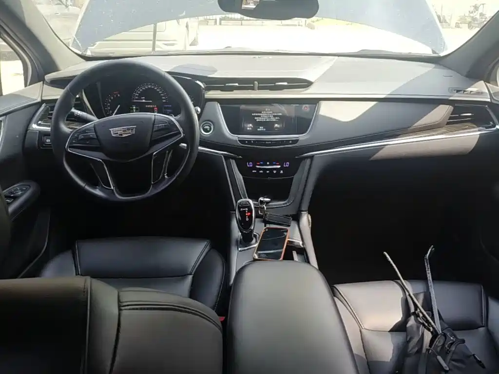 Cadillac XT5 — миниатюра 10