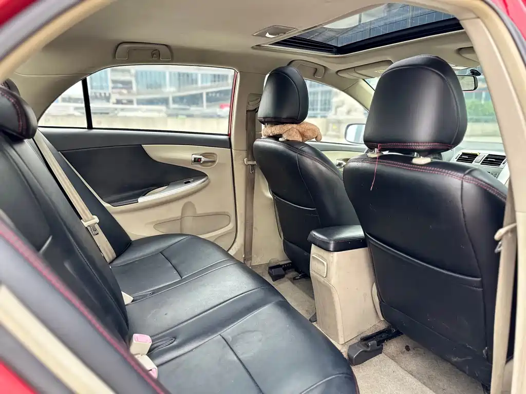 Toyota Corolla — миниатюра 14