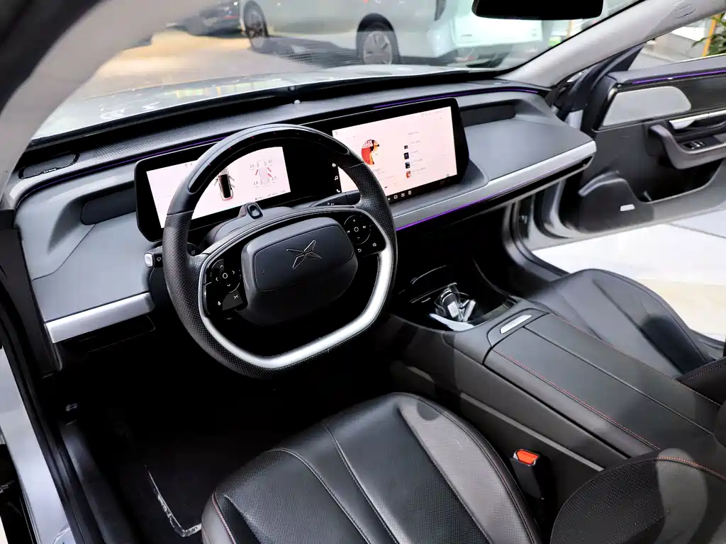 XPeng P7 — миниатюра 8