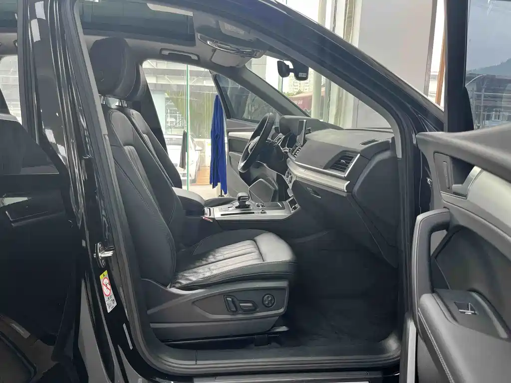 Audi Q5L — миниатюра 12
