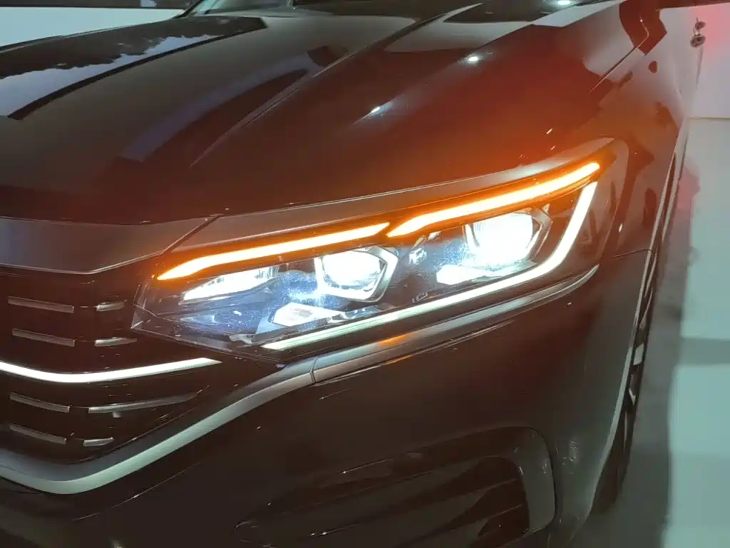 Volkswagen Passat — миниатюра 24