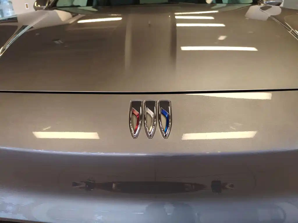 Buick E5 2025 620KM Premium