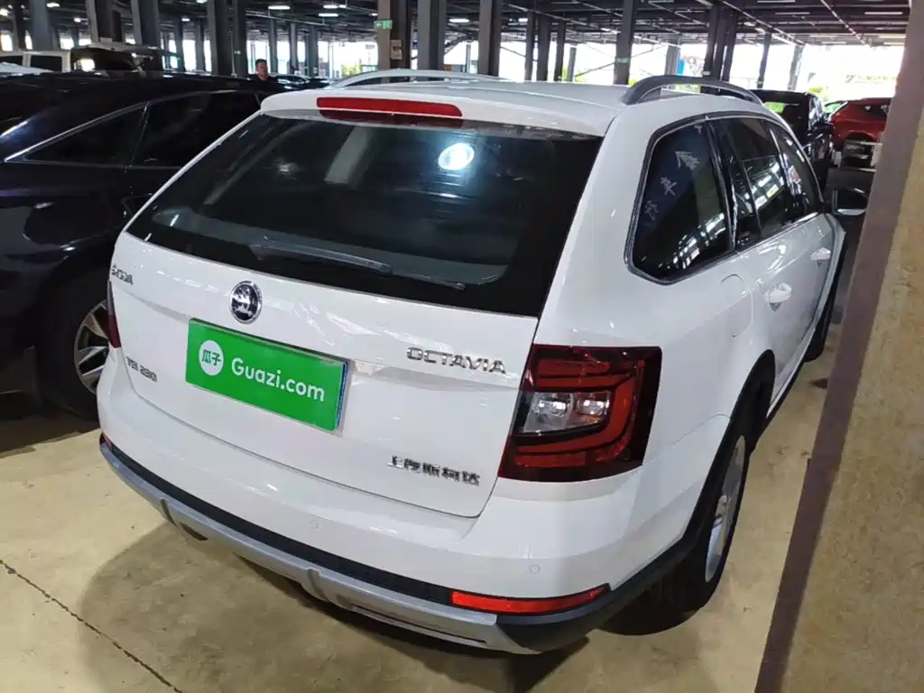 Skoda Octavia 2018 TSI230 DSG Comfort