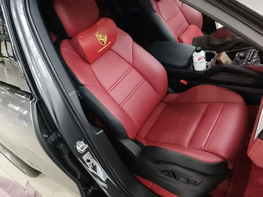 Porsche Cayenne — миниатюра 25