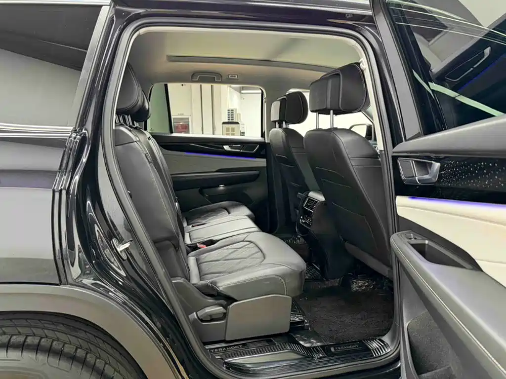 Volkswagen Teramont — миниатюра 20