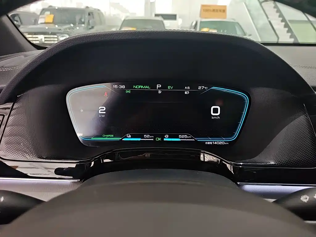 BYD Tang New Energy — миниатюра 4