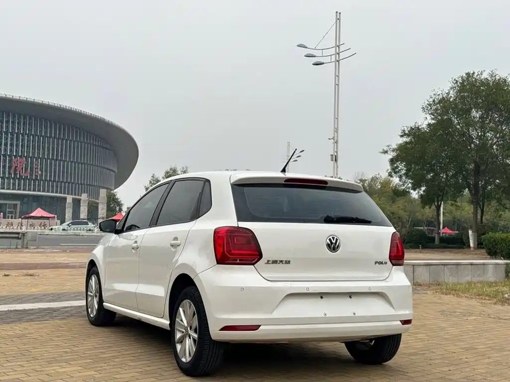 Volkswagen Polo — миниатюра 6