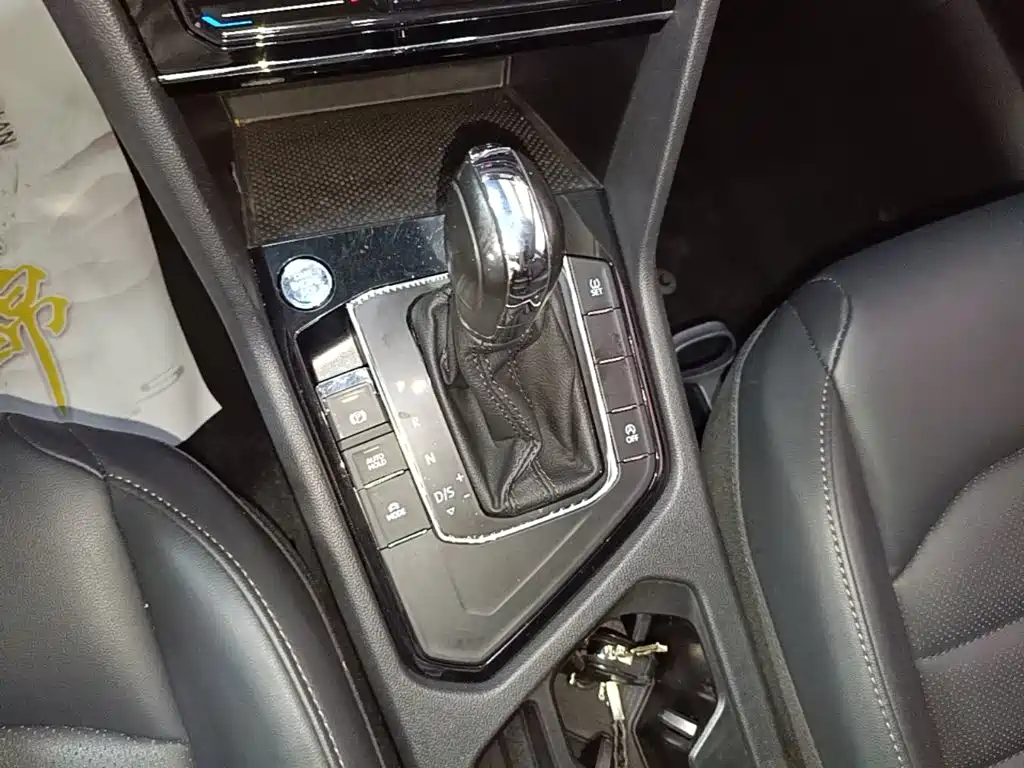 Volkswagen Tharu — миниатюра 14