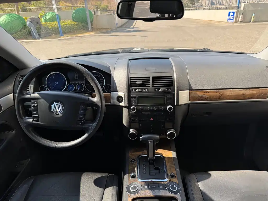 Volkswagen Touareg 2010 3.6 Luxury