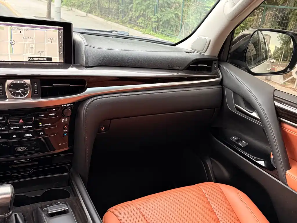 Lexus LX — фотографии объявления, Фото 15
