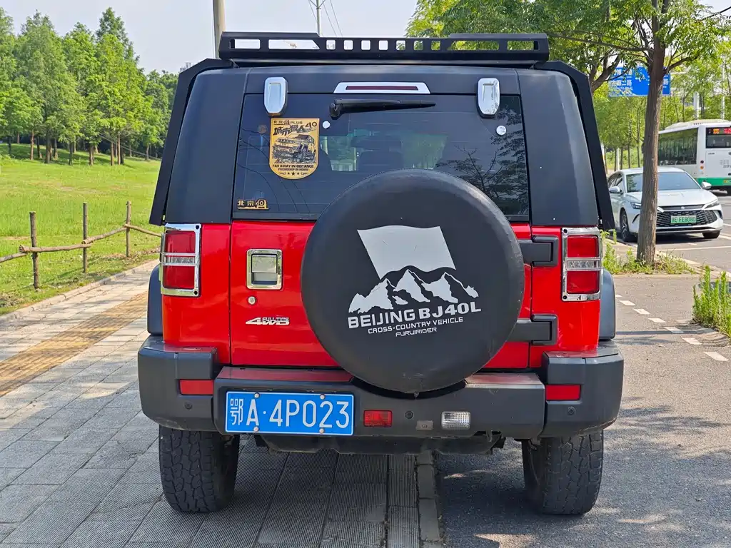 BAIC BJ40 2016 40L 2.3T AT Premium