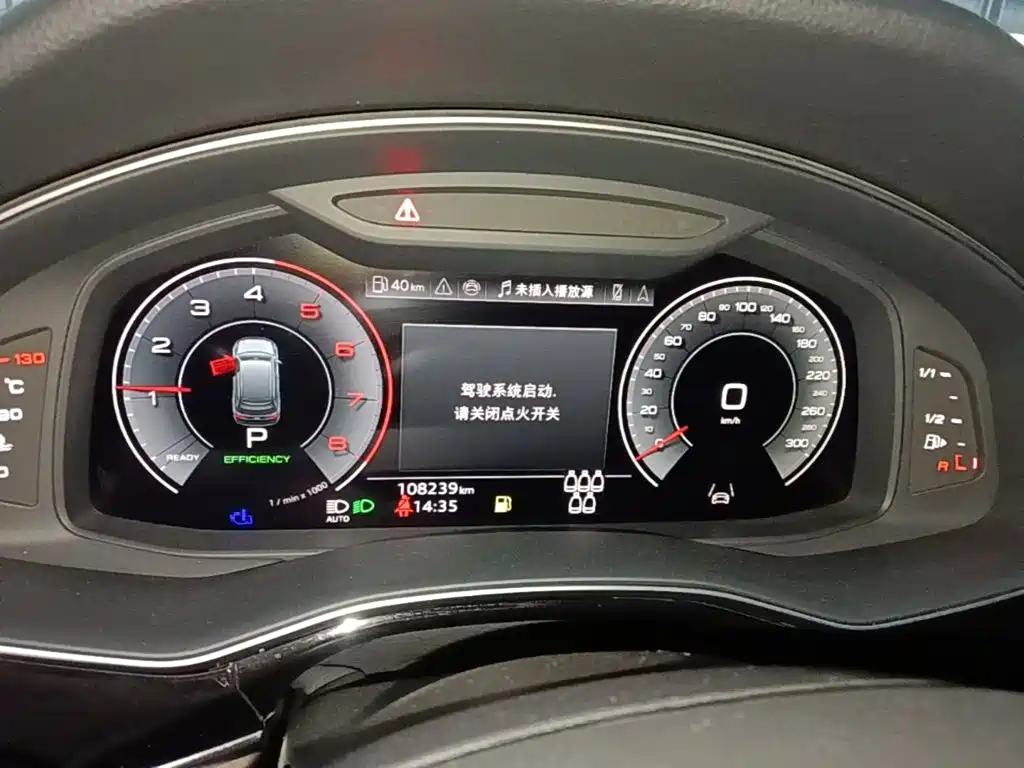 Audi Q7 — миниатюра 12