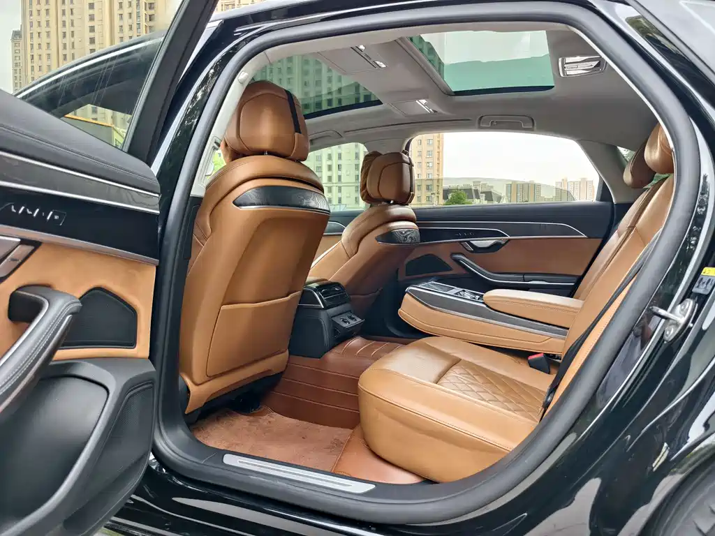 Audi A8 2024 A8L 50 TFSI quattro