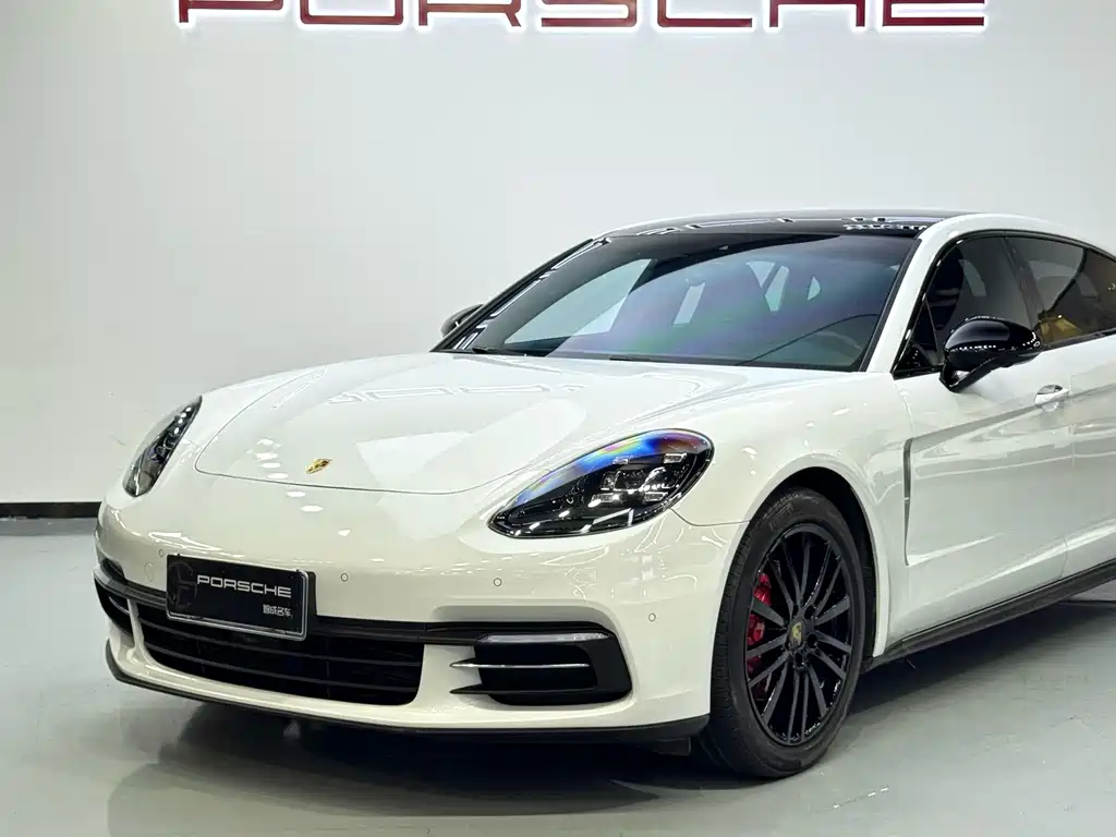Porsche Panamera — миниатюра 10