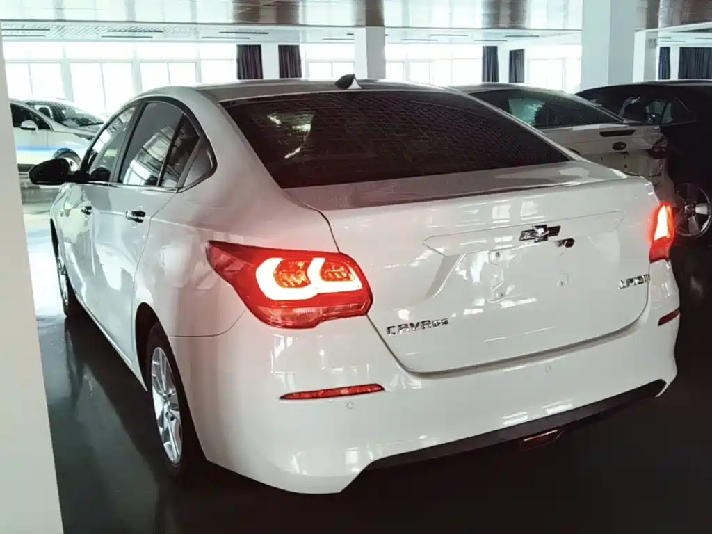 Chevrolet Cavalier — миниатюра 5