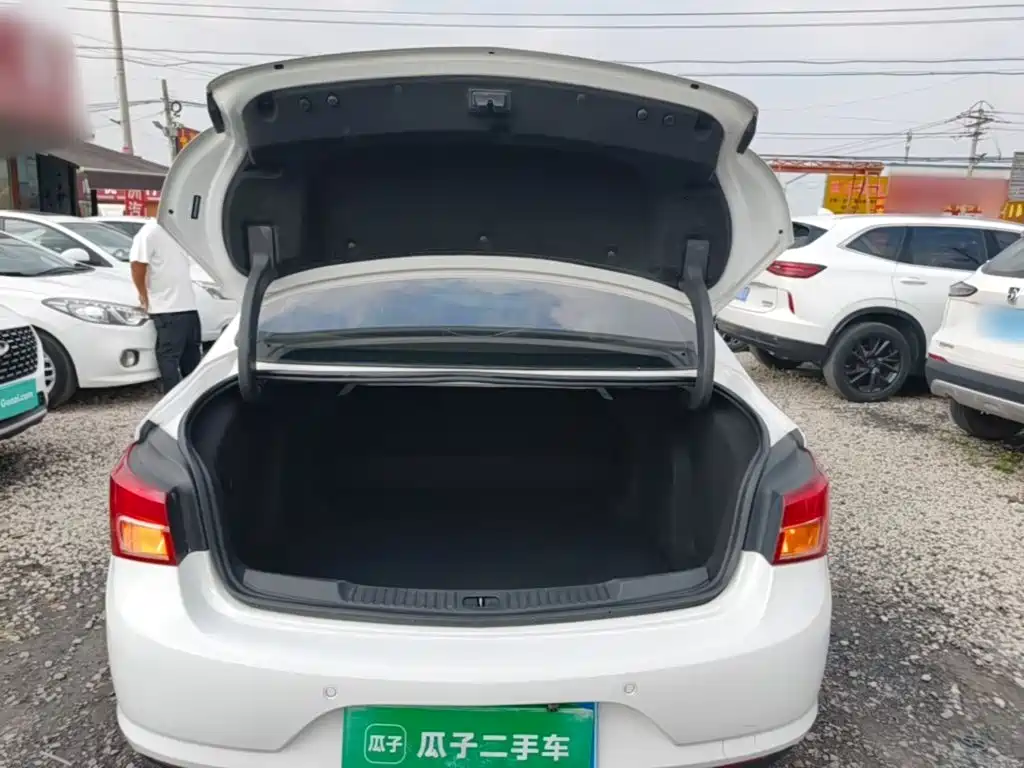 Buick Verano — миниатюра 19