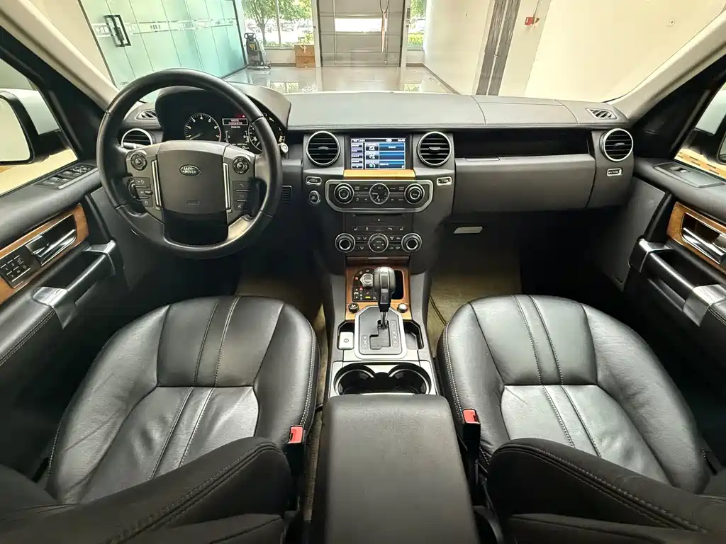 Land Rover Discovery 2012 5.0 V8 SE