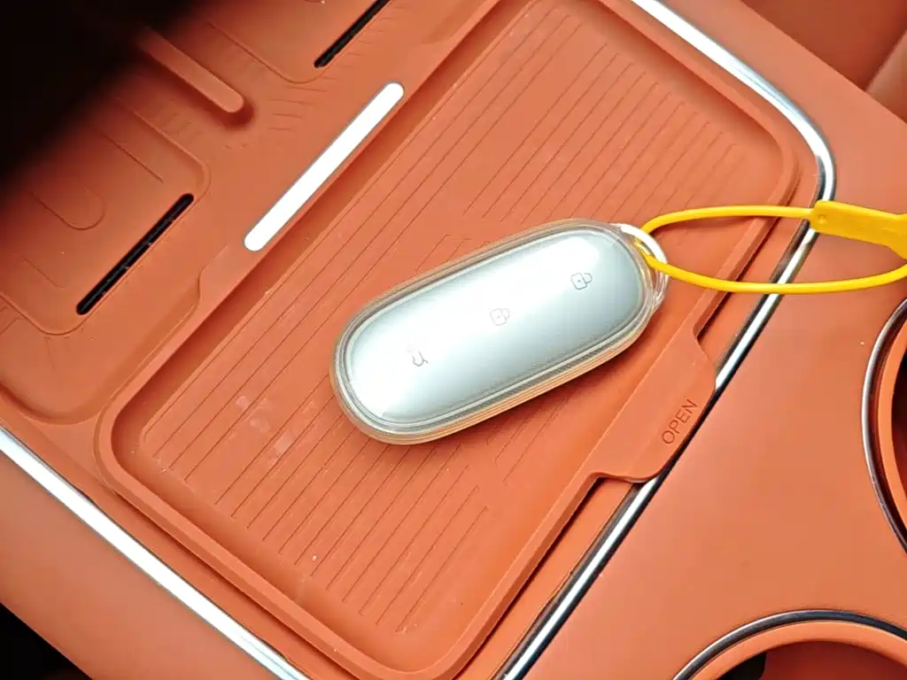 Li Auto Li L6 — миниатюра 9