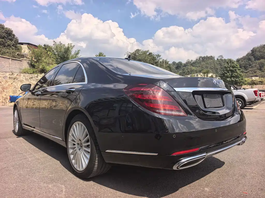 Mercedes-Benz S-Class — миниатюра 6