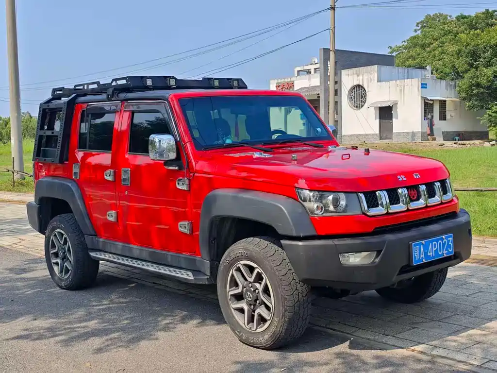 BAIC BJ40 2016 40L 2.3T AT Premium