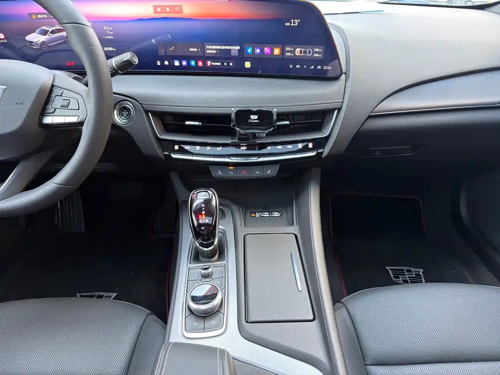 Cadillac CT5 2024 28T Luxury Pro