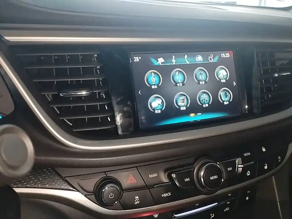 Buick Excelle — миниатюра 13