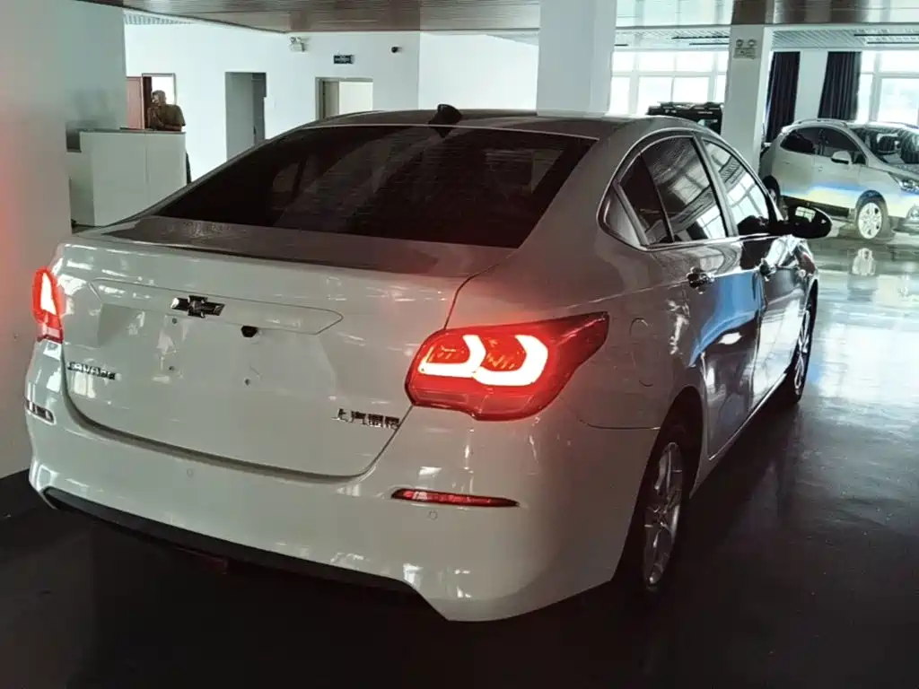 Chevrolet Cavalier — миниатюра 7
