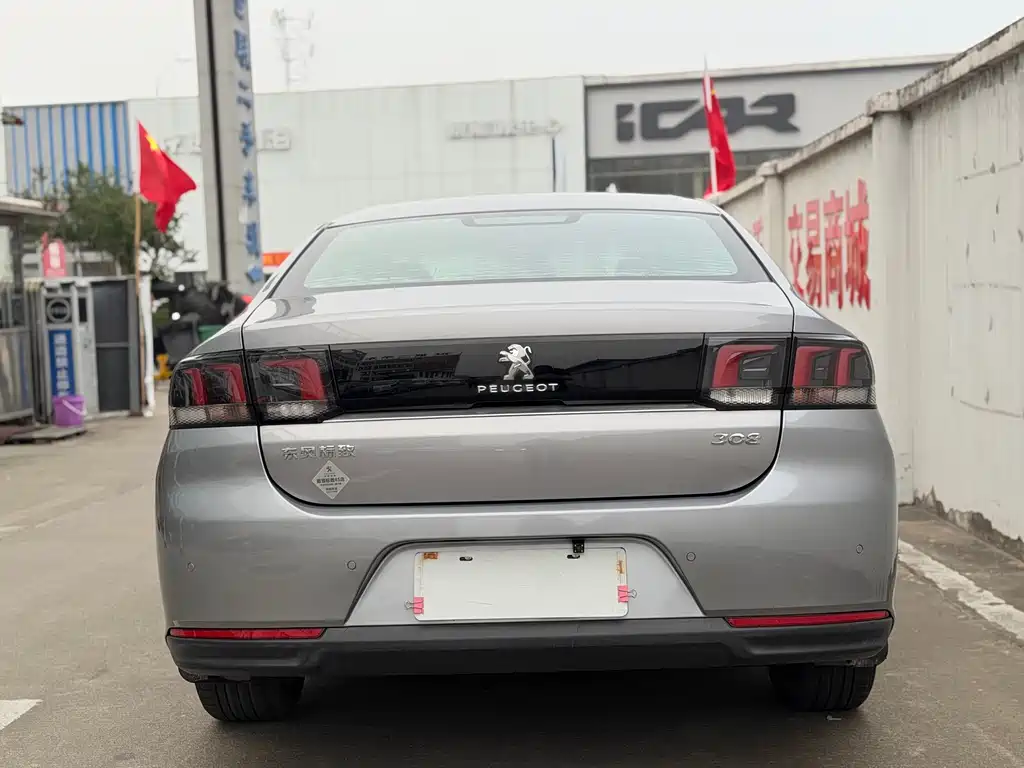 Peugeot 308 — миниатюра 8