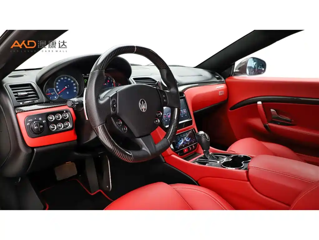 Maserati GranTurismo — миниатюра 5